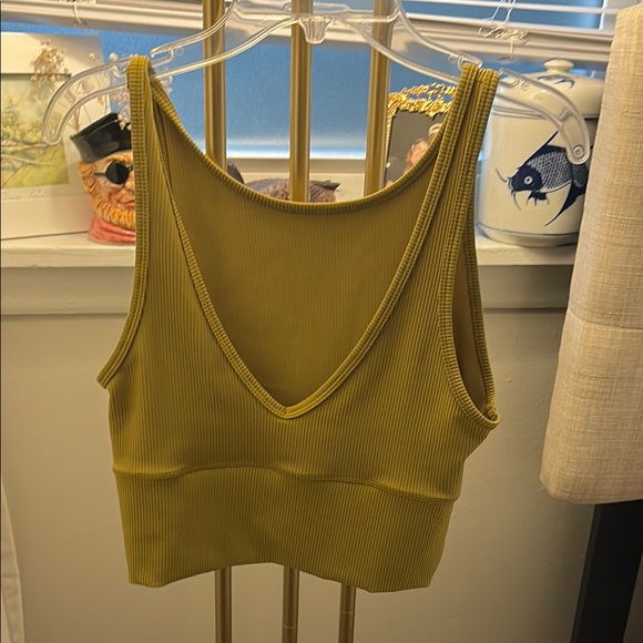 Reversible Lululemon Tank Top - Picture 3 of 3